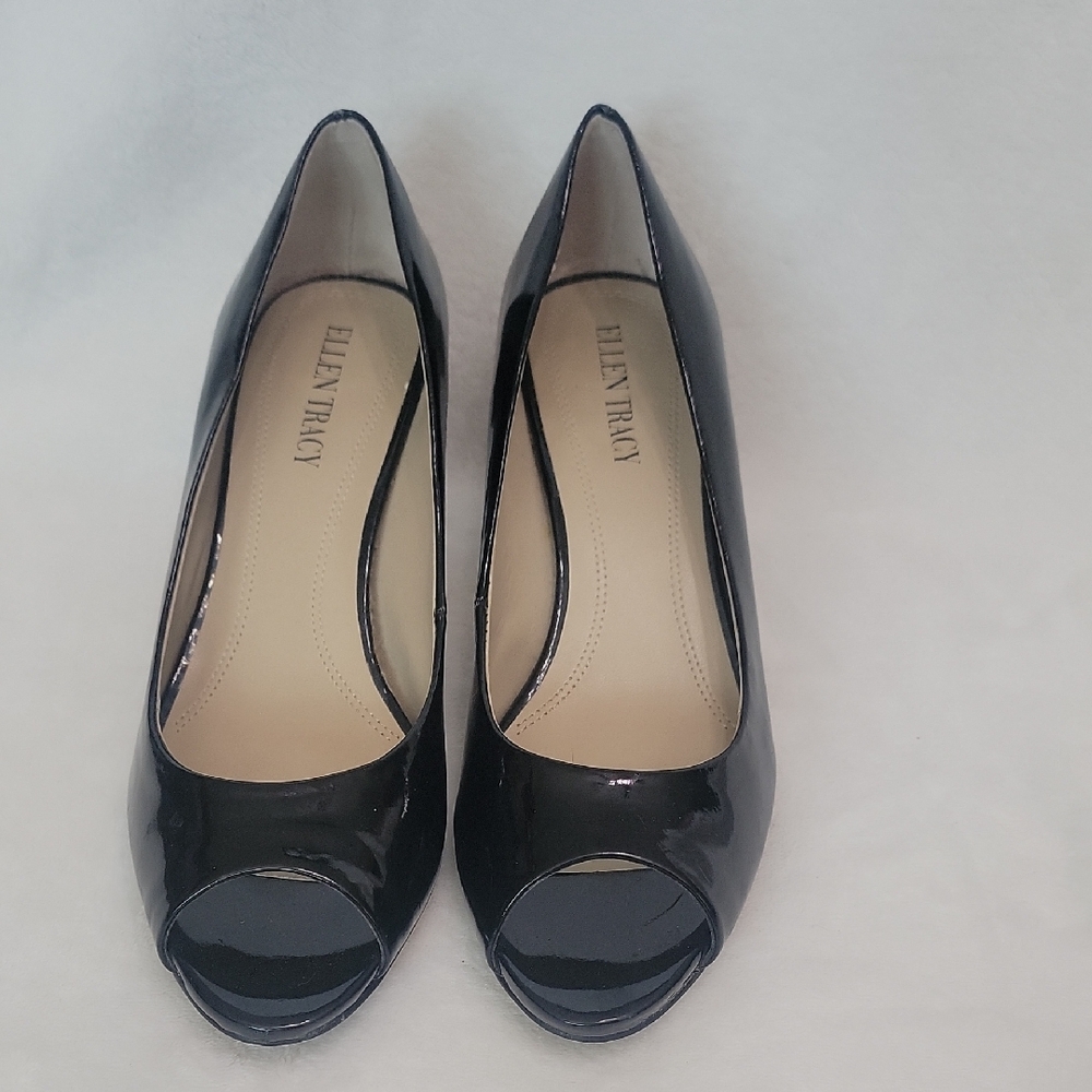 Ellen Tracy Vanna Black Peep Toe Heels Size 7